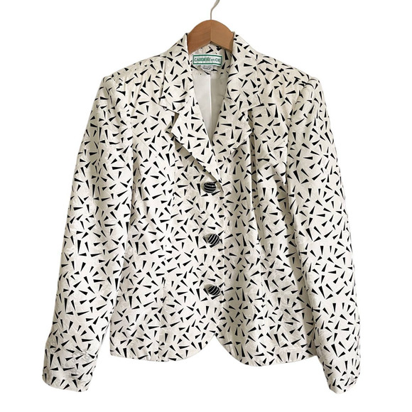 CARDIERE et CIE Jackets & Blazers - Vintage CARDIERE et CIE Ivory Silk Blazer